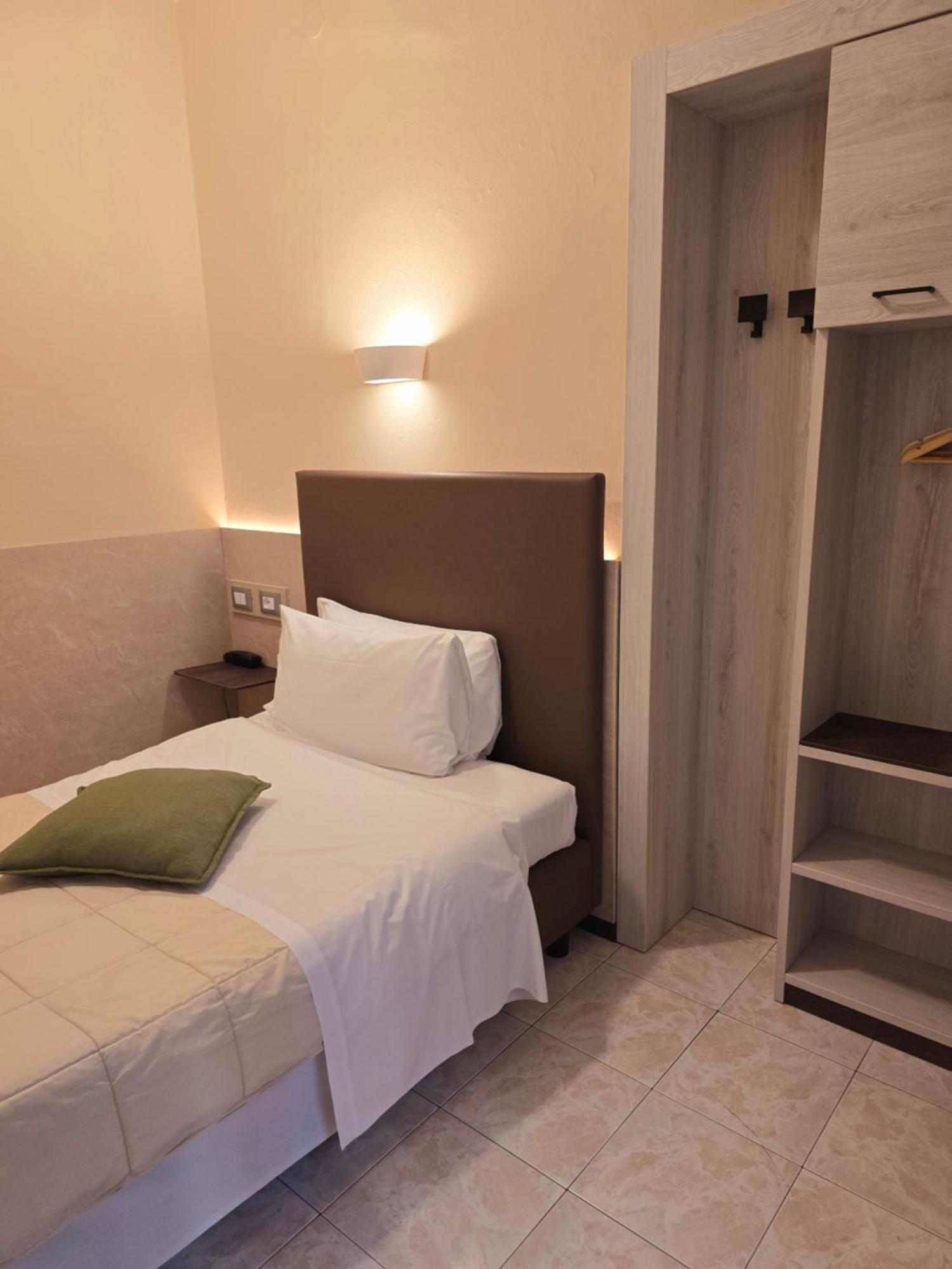 Hotel Romano Торино Екстериор снимка