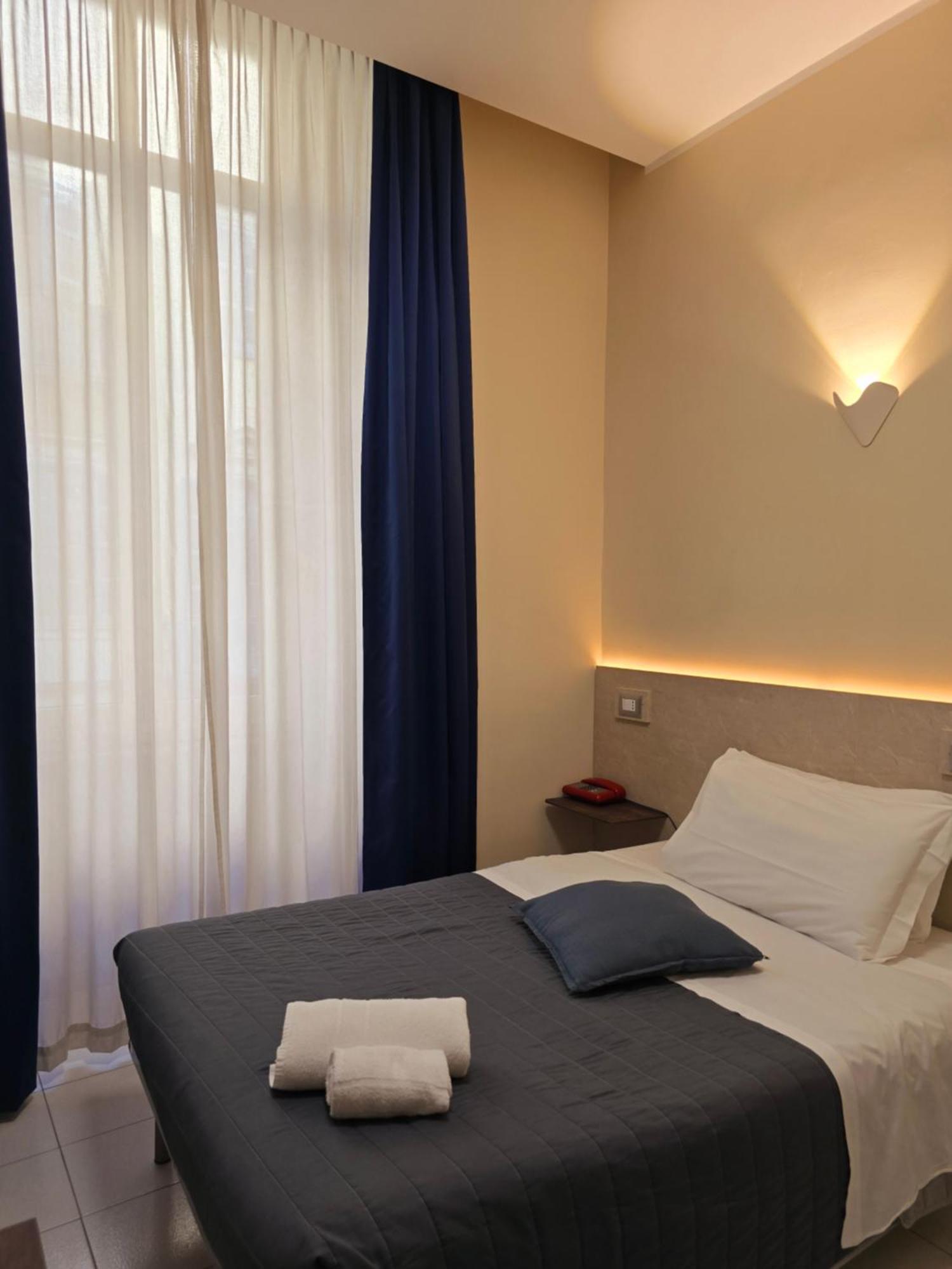 Hotel Romano Торино Екстериор снимка