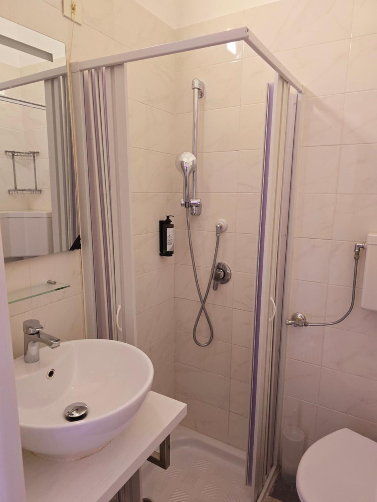 Hotel Romano Торино Екстериор снимка