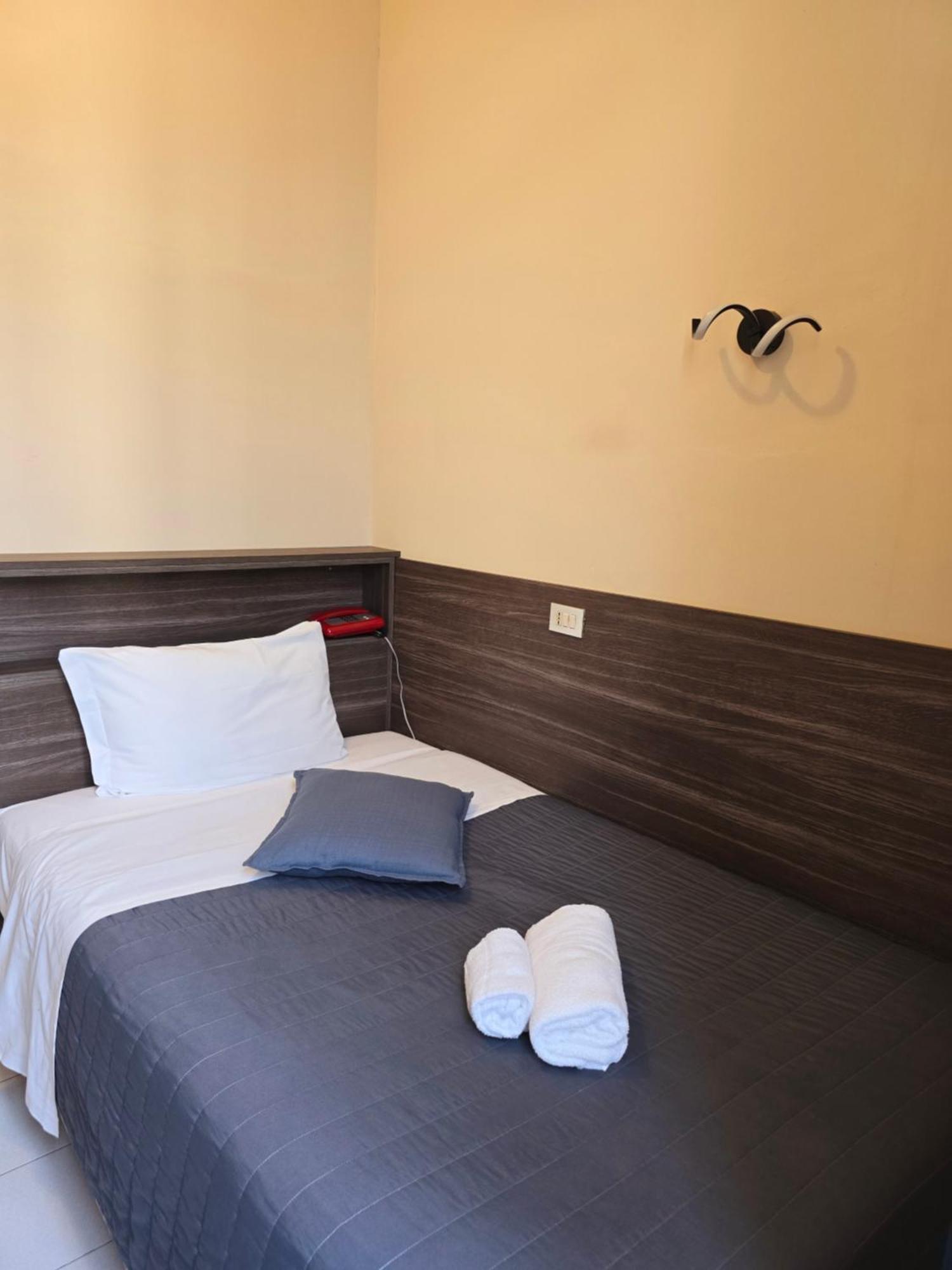 Hotel Romano Торино Екстериор снимка